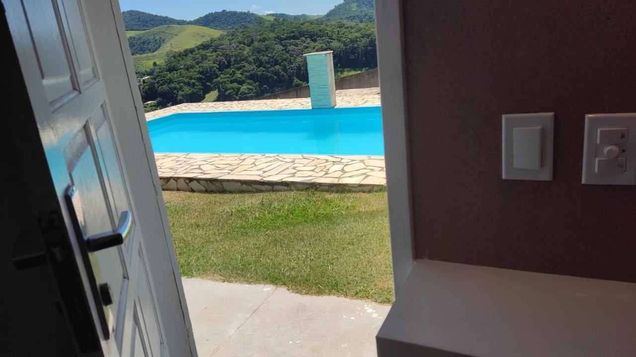 Suite Requinte Da Serra Miguel Pereira Dış mekan fotoğraf